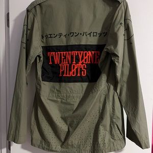 Genuine Twenty One Pilots Concert Army fatigue Jacket from Blurry Face Concert.